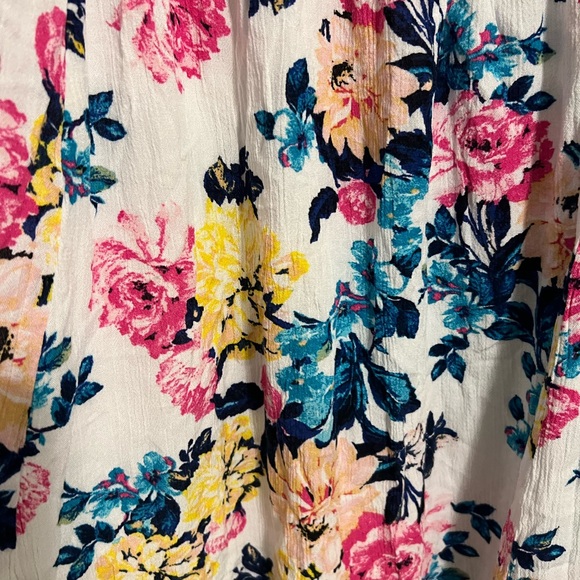 Torrid Multicolor Floral Knot dress - Picture 4 of 4